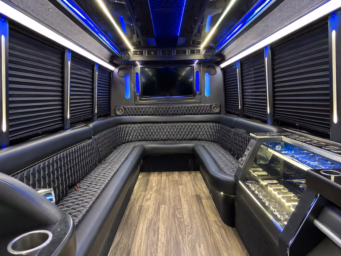 corporate wine tour bus rentals out of albany